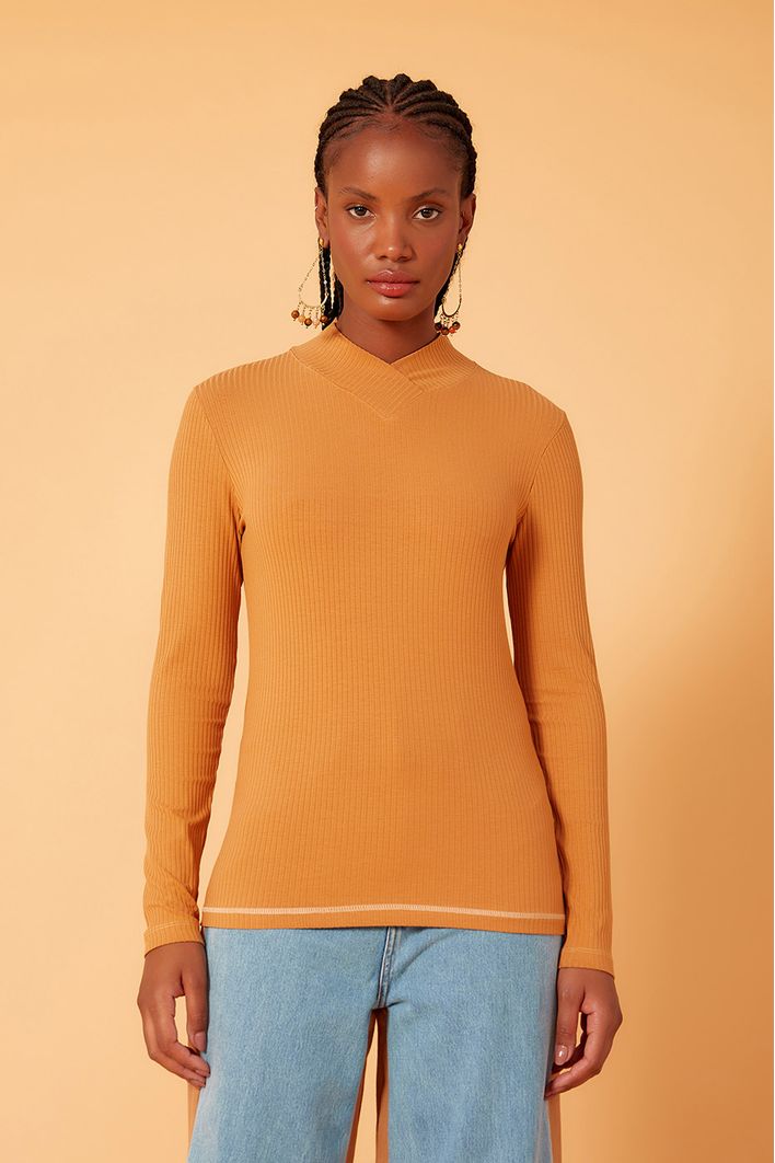 Blusa Gola Rolê