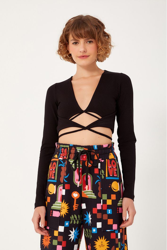 Blusa Canelada Amarrações