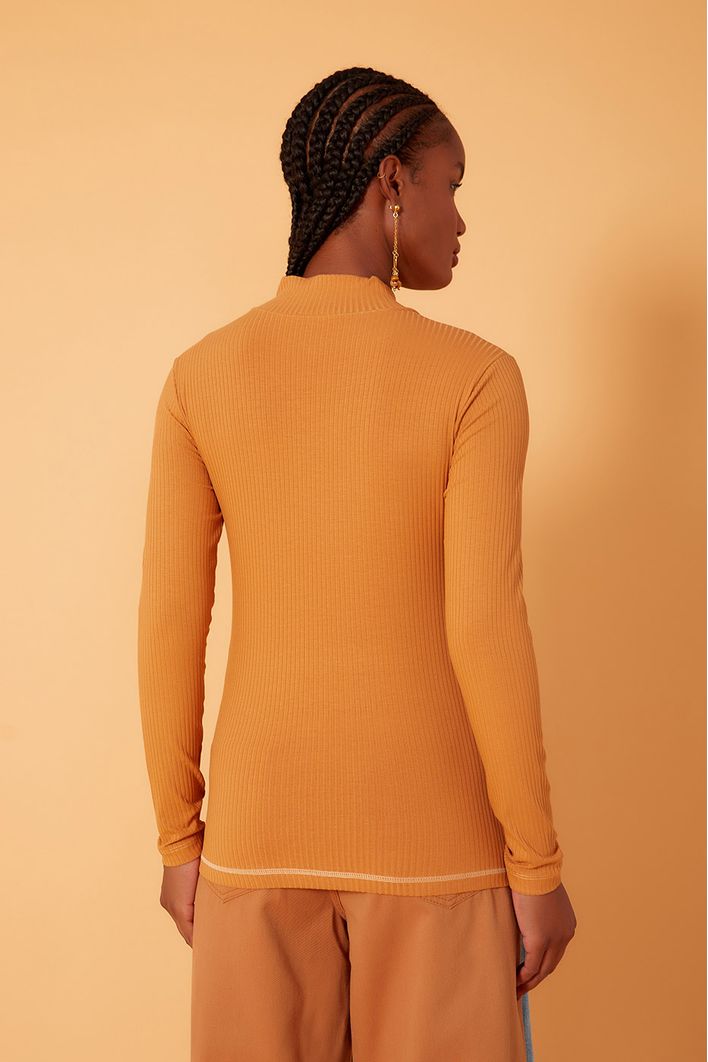 Blusa Gola Rolê