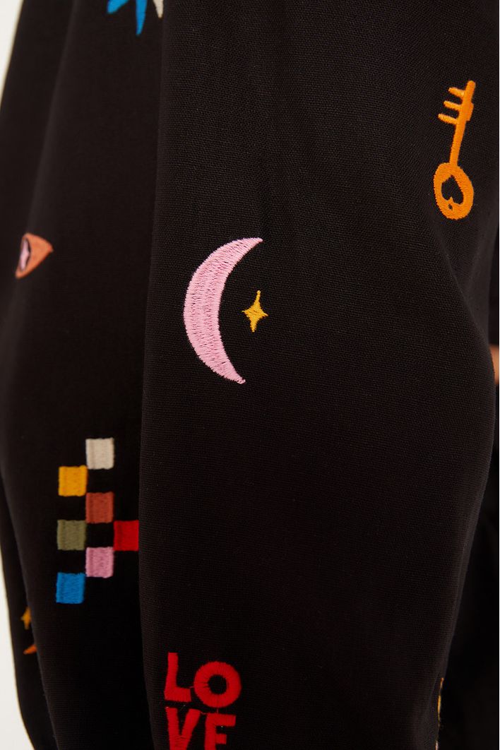 Blusa Linho Bordado Mystic