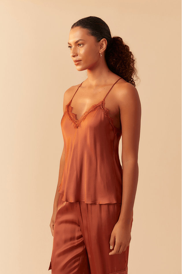 Blusa Cetim Decote Com Renda