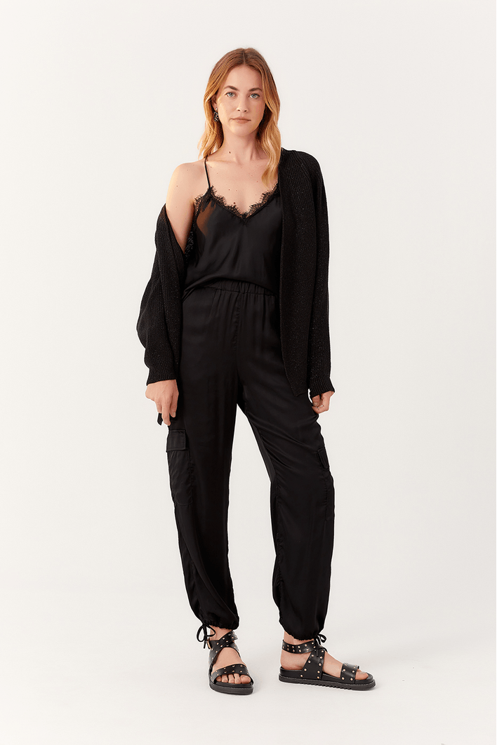 Blusa Cetim Decote Com Renda