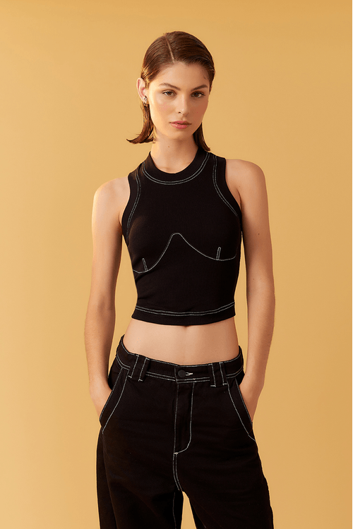 Blusa Regata Detalhe Desenho Busto
