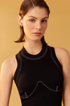 Blusa Regata Detalhe Desenho Busto
