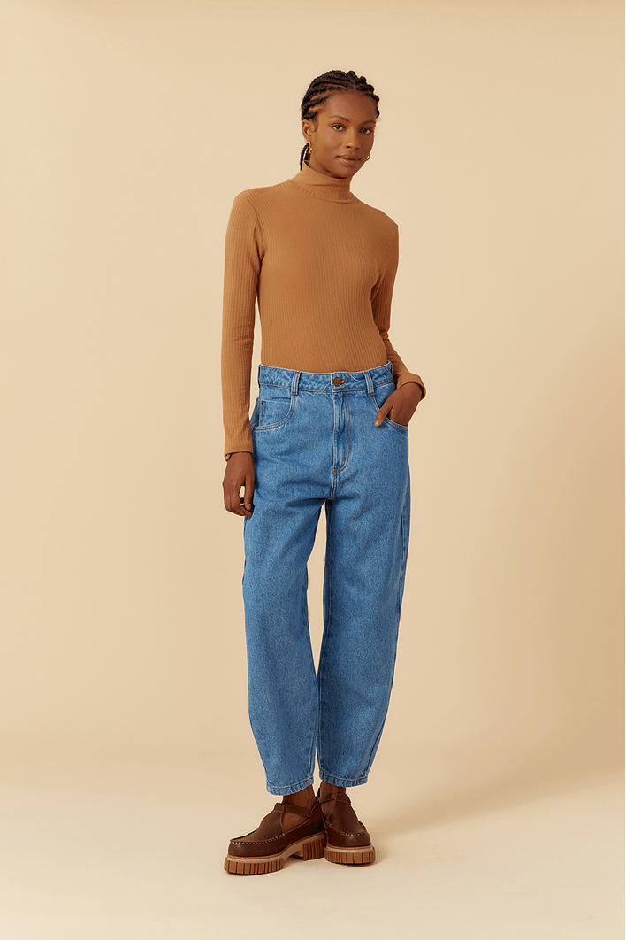 Blusa Básica Gola Alta