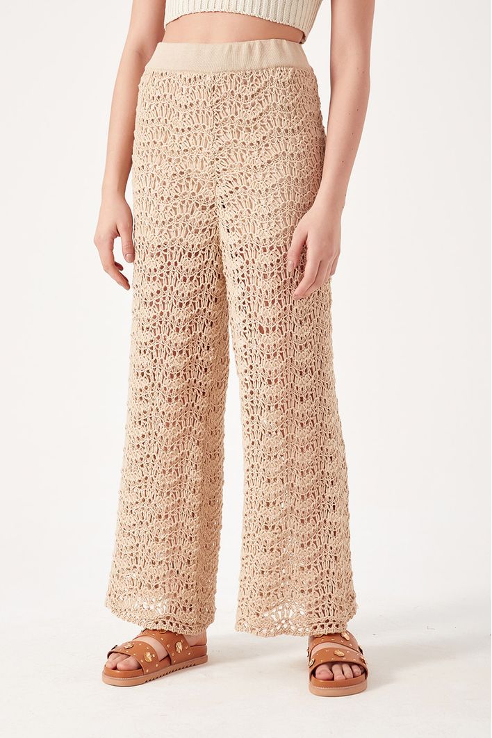 Calça Crochê Flare
