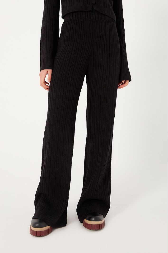 Calça Tricot Flare
