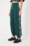 Calça Estampa Batik