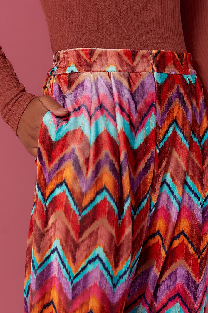 Calça Veludo Estampa Ikat