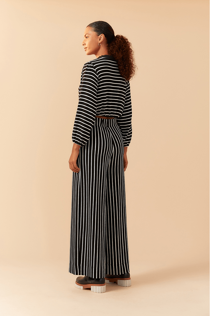 Calça Pantalona Estampa Listra