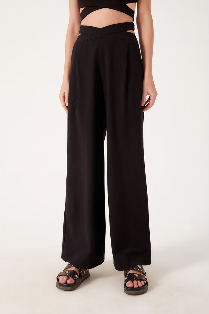Calça Alafaiataria Cos Vazado
