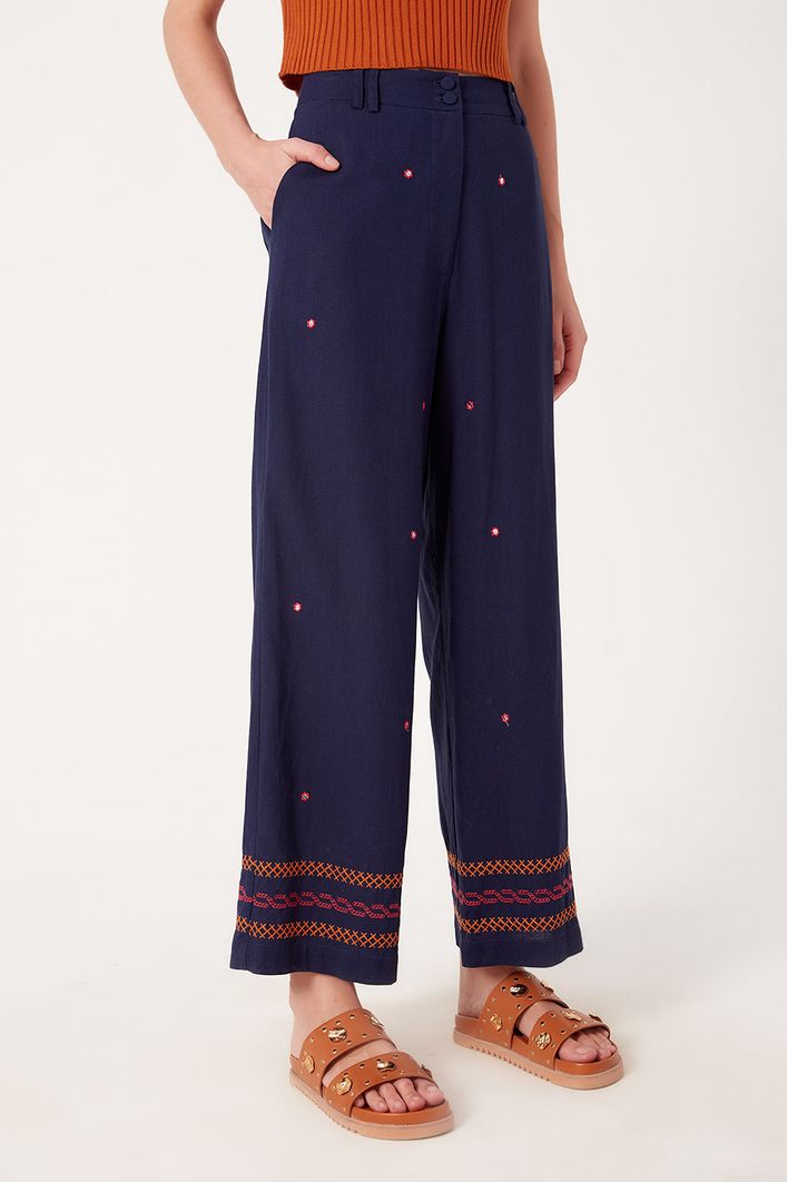 Calça Linho Bordada