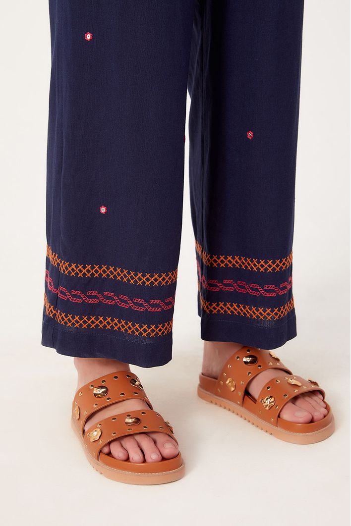 Calça Linho Bordada