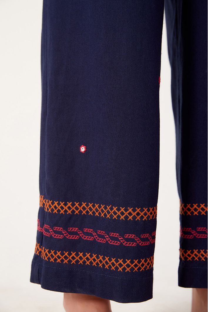 Calça Linho Bordada