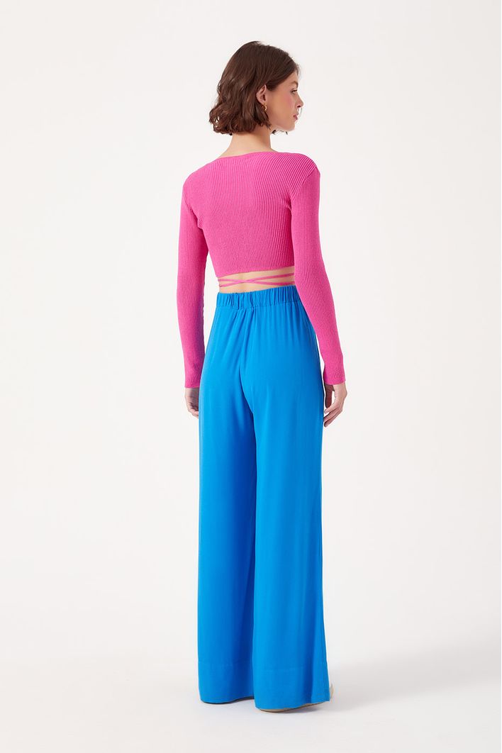 Calça Pantalona Bolsos Laterais
