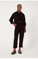 Calça Bolsos Laterais