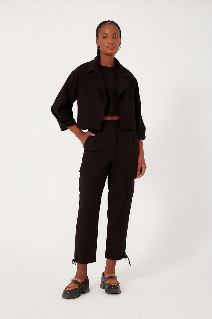 Calça Bolsos Laterais