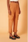 Calça Bolsos Laterais