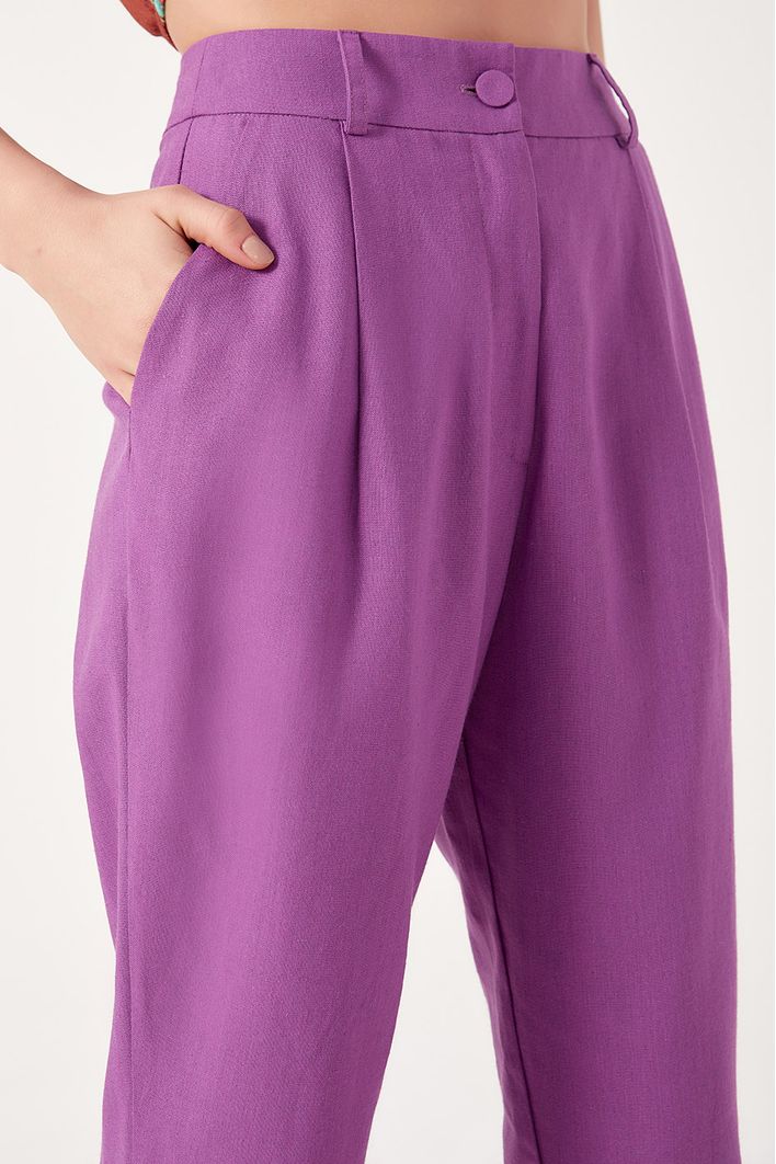 Calça Linho Botao Perna