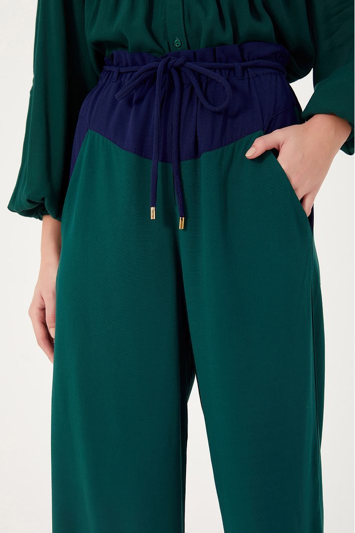 Calça Bicolor Com Cadarço Cintura