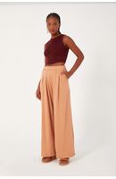 Calça Pantalona Pregas