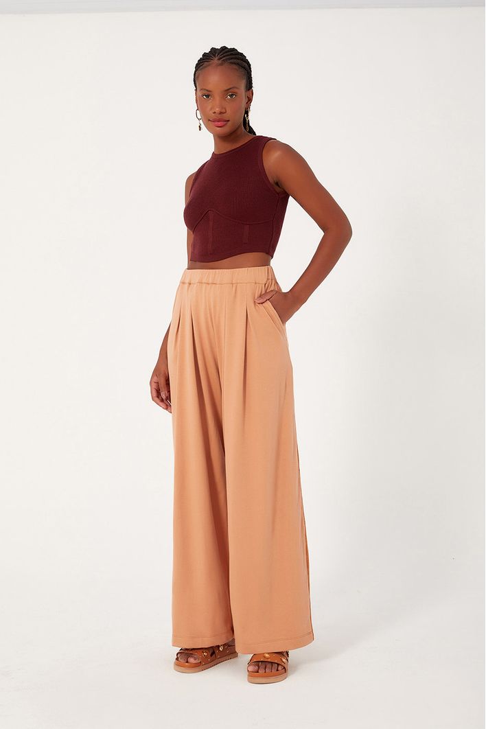 Calça Pantalona Pregas