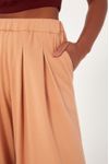 Calça Pantalona Pregas