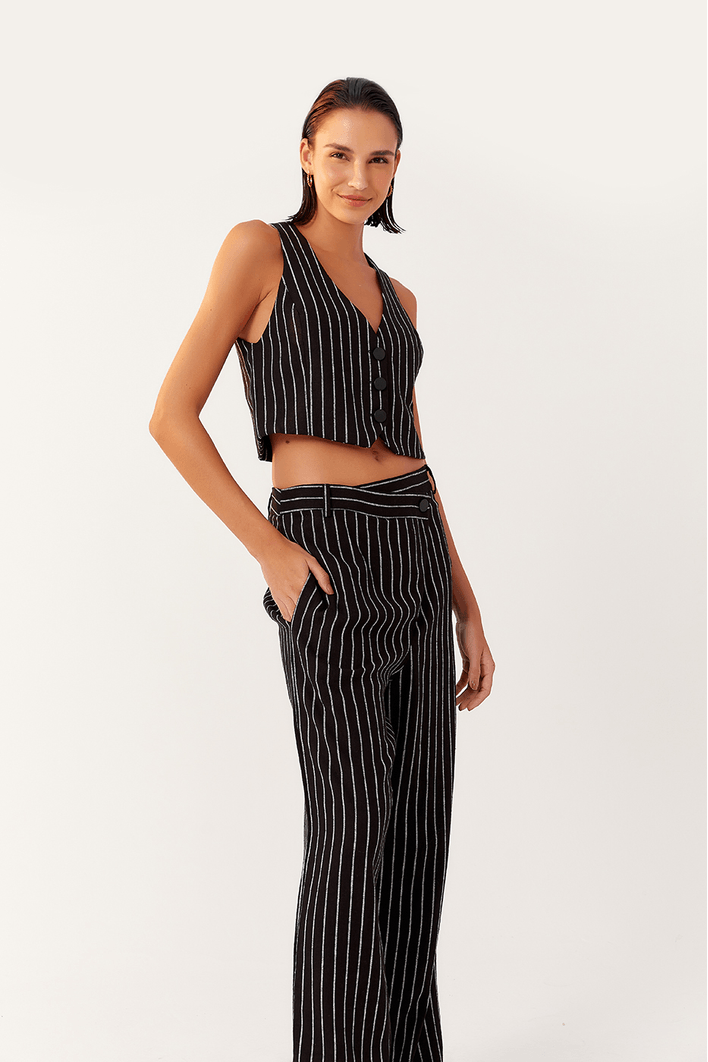 Calça Risca de Giz Braguilha Diagonal