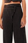 Calça Risca de Giz Braguilha Diagonal