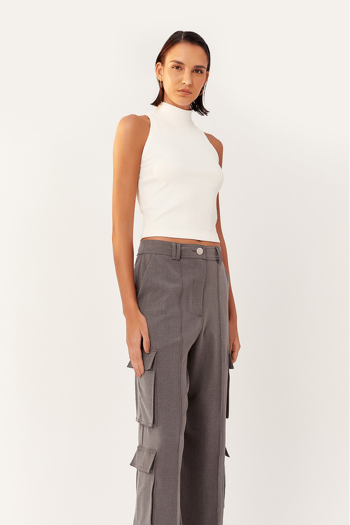 Calça Alfaiataria Bolsos