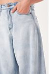 Calça Jeans Detalhe Pence