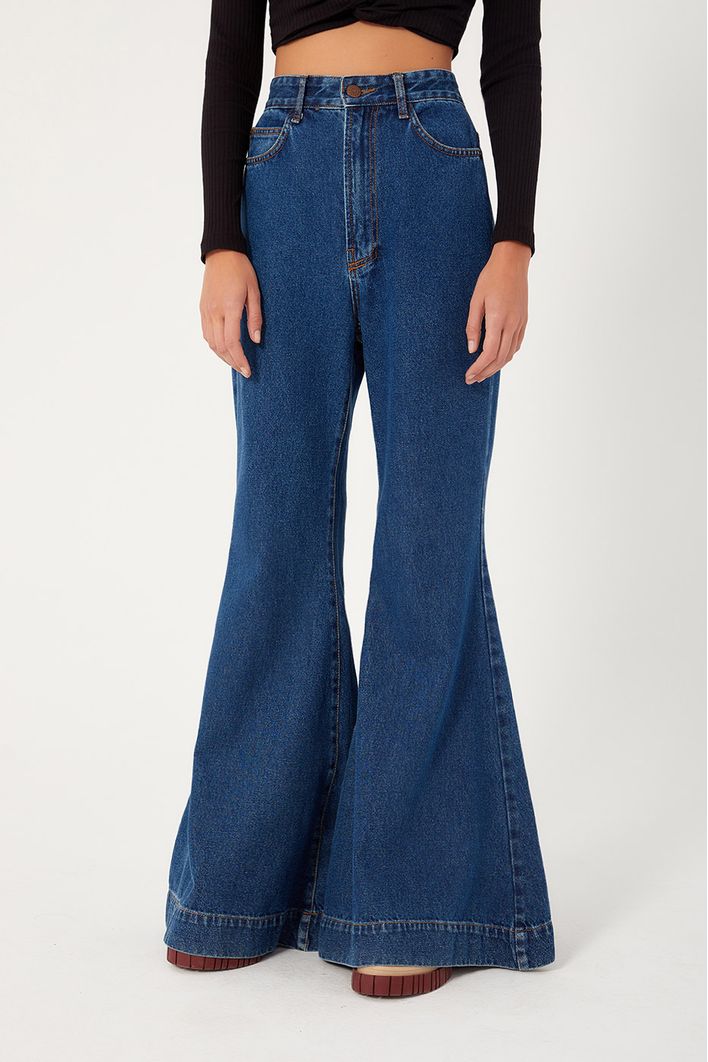 Calça Jeans Flare Dark