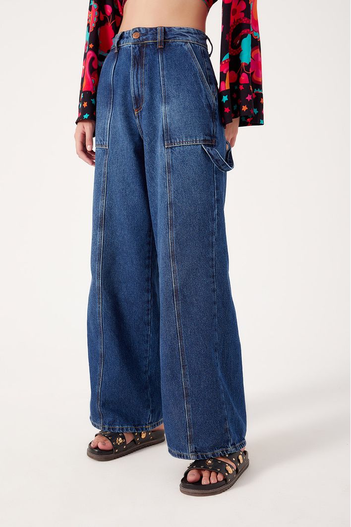 Calça Jeans Detalhe Pespontos