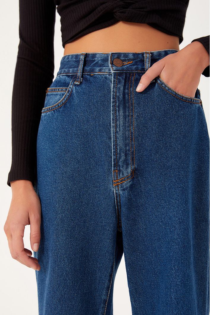 Calça Jeans Flare Dark