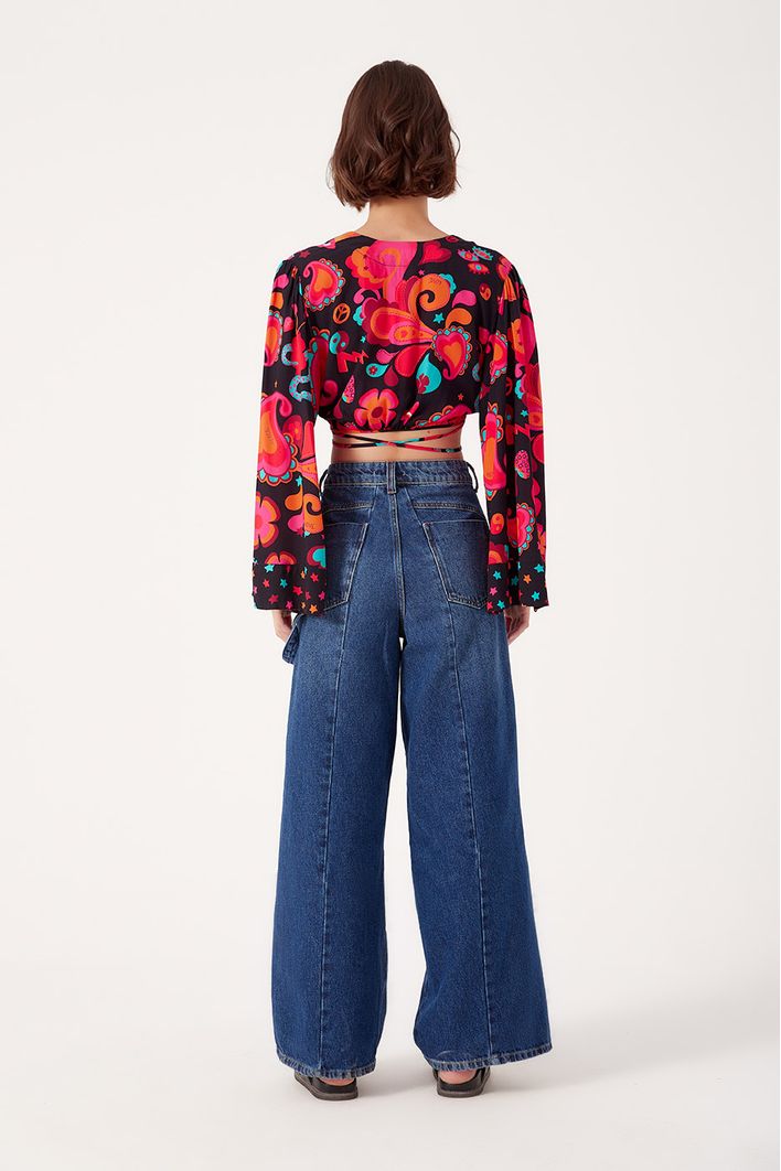 Calça Jeans Detalhe Pespontos