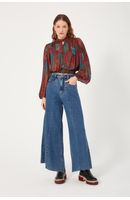 Calça Jeans Cropped Recortes