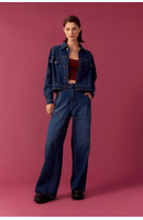 Calça Jeans Detalhe Dark