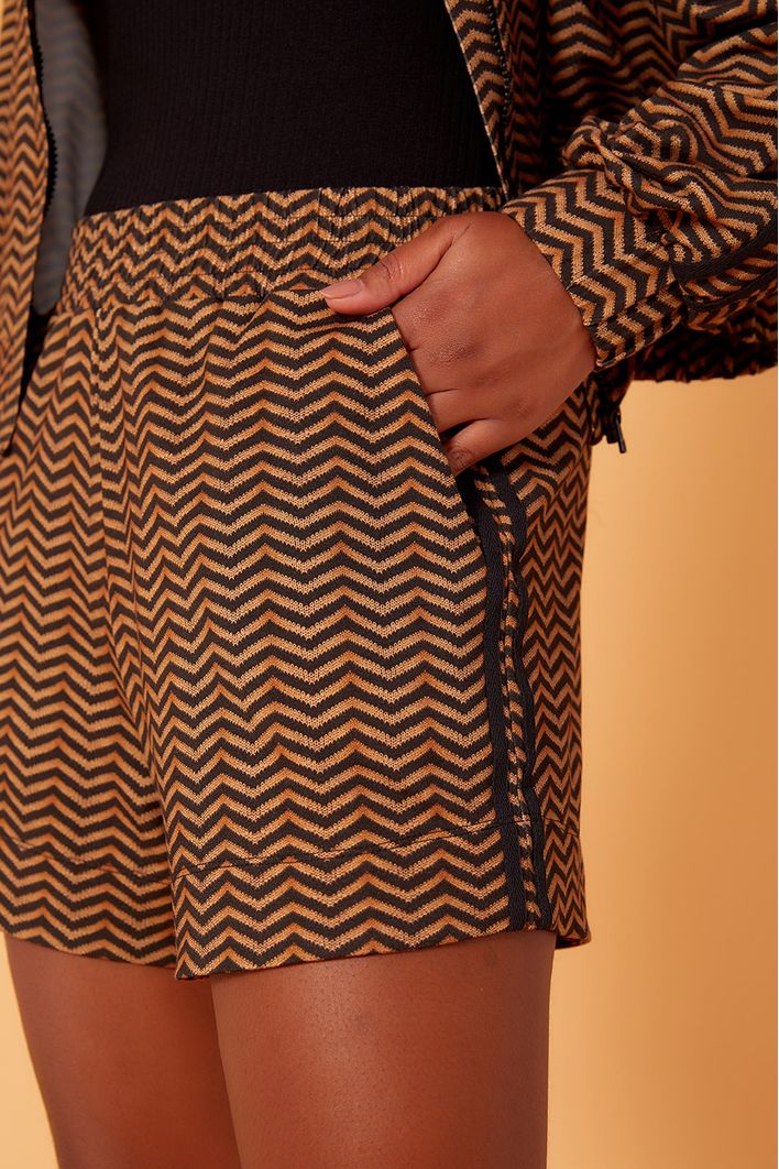 Short Estampa Zig Zag
