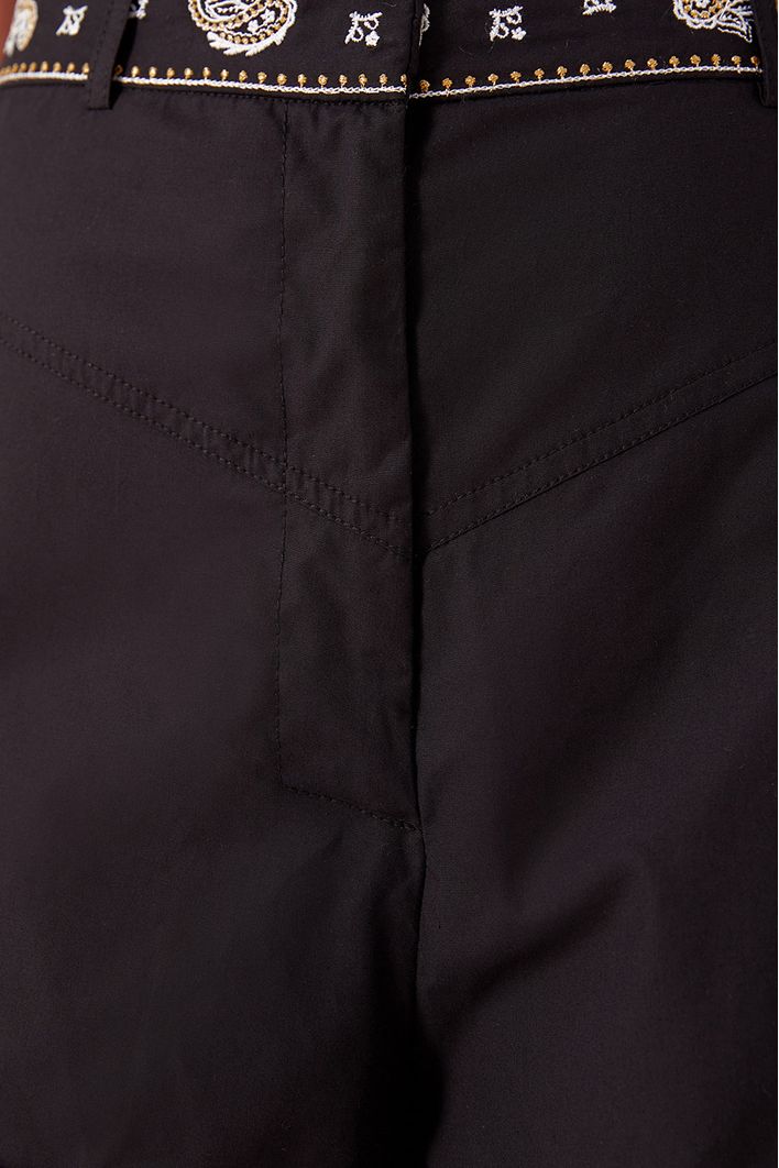 Short Bordado Bandana