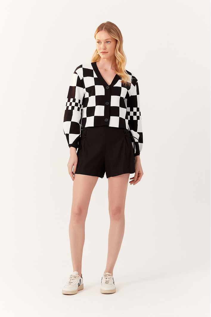 Short Linho Detalhe Lateral