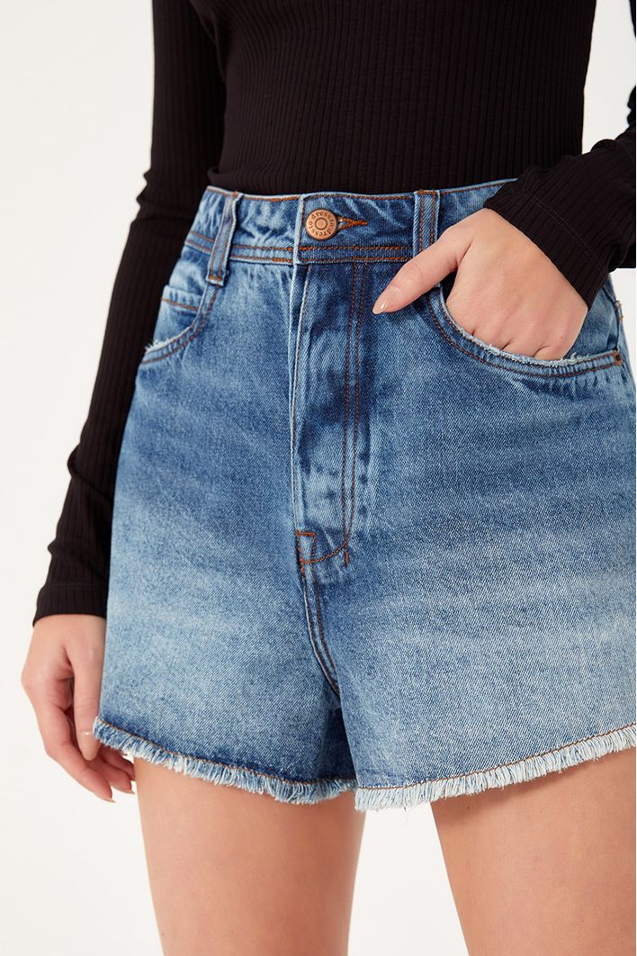 Short Jeans Desfiado