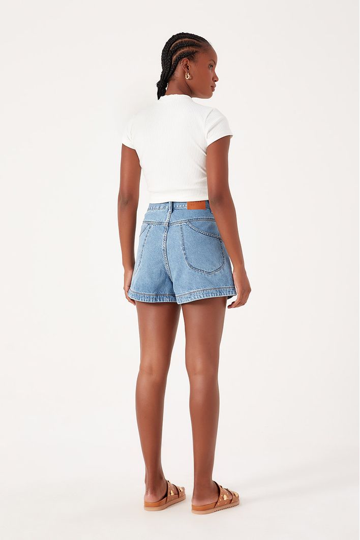 Short Jeans Bolso Deslocado