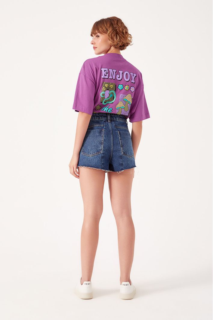 Short Jeans Detalhe Pespontos