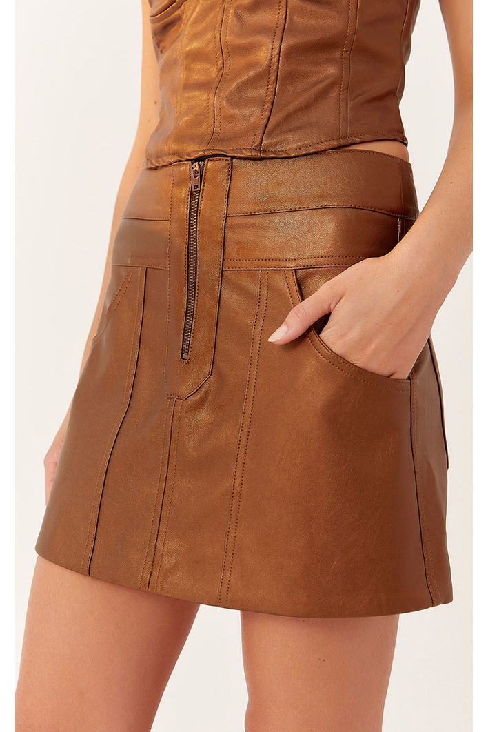 Saia Recortes Leather