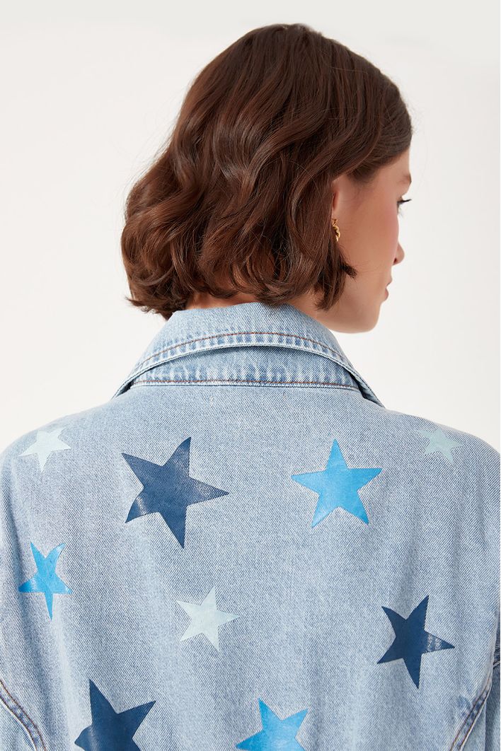 Jaqueta Jeans Detalhe Estrelinhas
