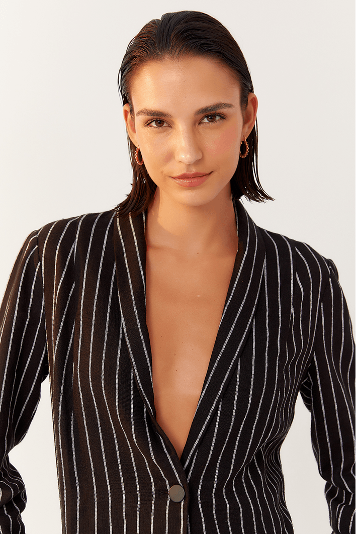 Blazer Risca de Giz Punho Botões