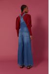Jardineira Jeans Detalhe Zig Zag