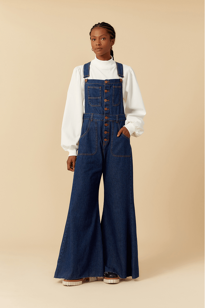 Jardineira Jeans Botões