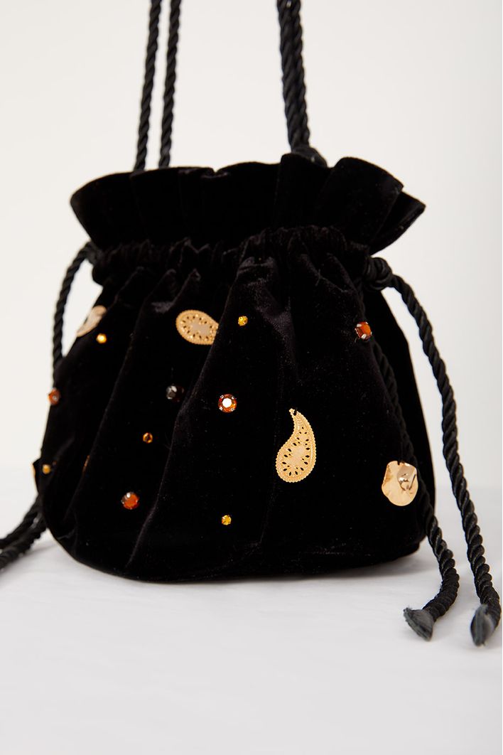 Bolsa Bucket Veludo Bordada