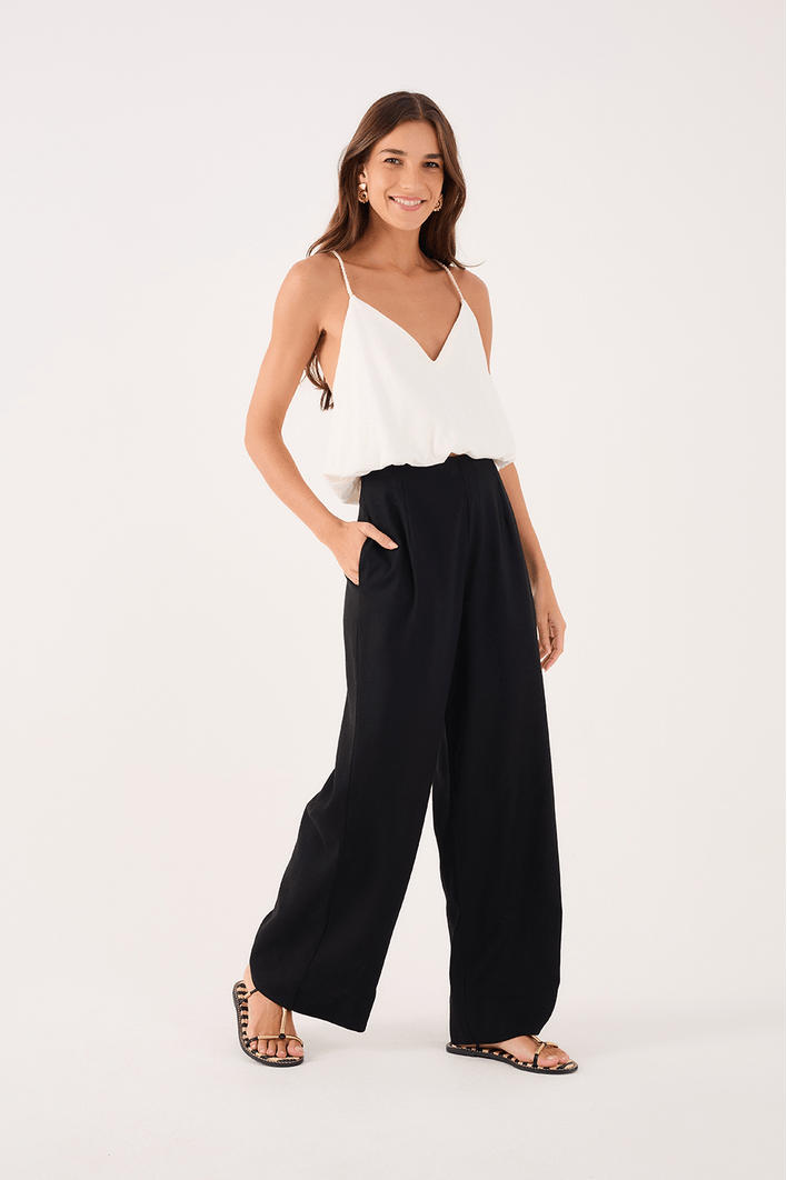 Blusa Com Crochet Costas E Alça